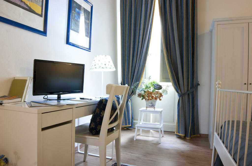 La Dimora Di Odisseo Bed & Breakfast Trapani Room photo